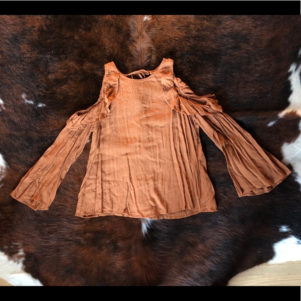 Burnt orange cold shoulder top